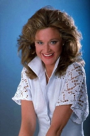 Cover image for Tara King