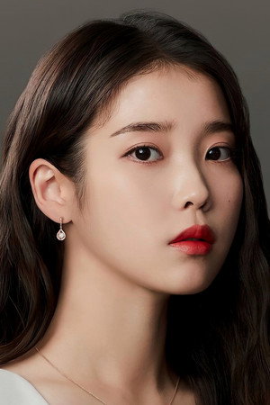 Cover image for IU