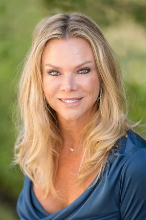 Cover image for Elizabeth Baldwin