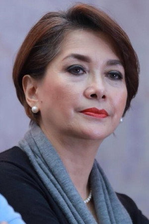 Cover image for Widyawati Sophiaan