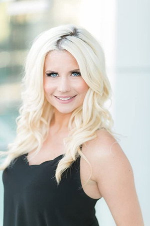 Cover image for Alycia Purrott