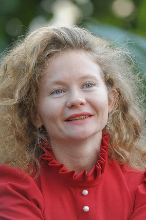Cover image for Алиса Олейник
