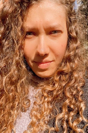 Cover image for Sara Farghal