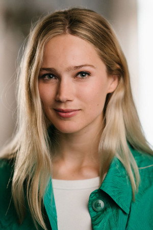 Cover image for Lauren Versnick