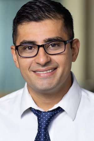 Cover image for Ahmad Ghafouri