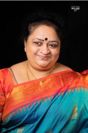 Cover image for Aruna Bhikshu