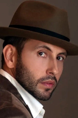 Cover image for Luca De Massis