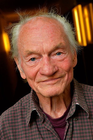 Cover image for Tord Peterson