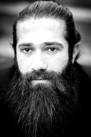 Cover image for Georges Khoukaz