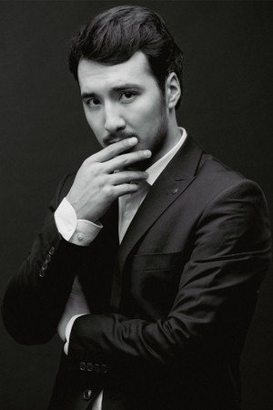 Cover image for Ермек Шынболатов