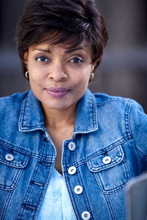 Cover image for Maria Howell