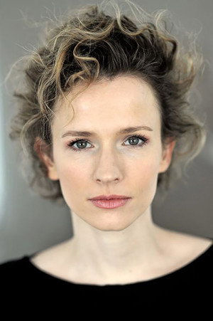 Cover image for Adina Vetter