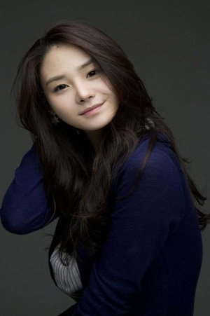 Cover image for Yoon Joo