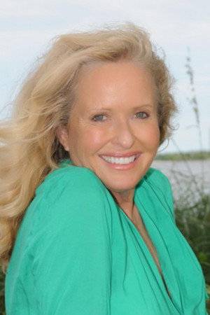 Cover image for Marcia Wolf