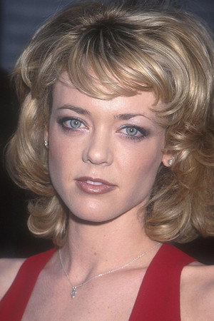 Cover image for Lisa Robin Kelly