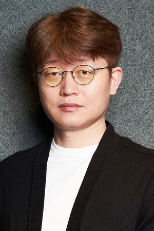 Cover image for 신연식