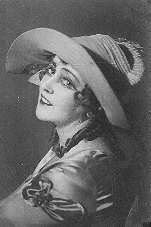 Cover image for Lyubov Dmitriyevskaya