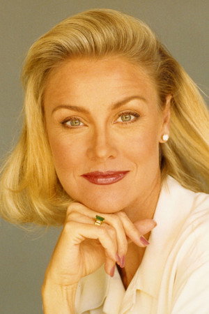 Cover image for Simone Griffeth