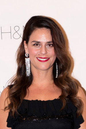 Cover image for Ana Maras