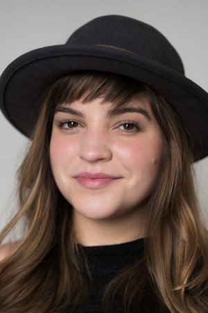 Cover image for Paola Lázaro