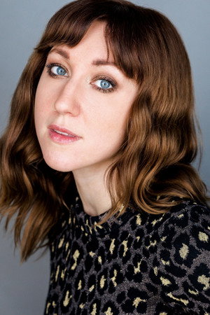 Cover image for Lauren Lakis