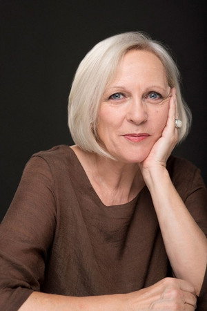 Cover image for Gillian Apter