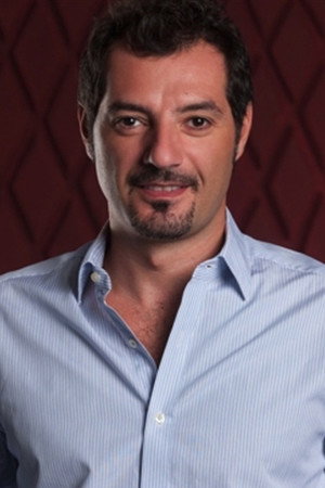 Cover image for عادل كرم
