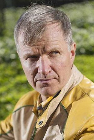 Cover image for Taisto Reimaluoto