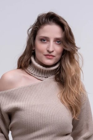 Cover image for Mariann Hermányi