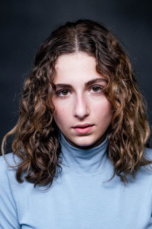 Cover image for Alinda Yamaci
