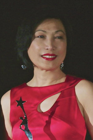 Cover image for Pauline Chan