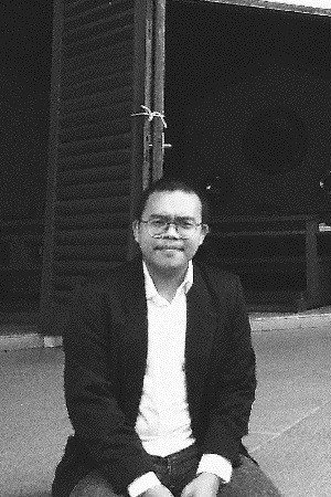 Cover image for Candra Aditya