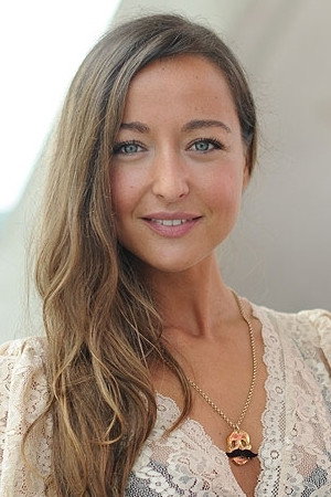 Cover image for Nadia Casado