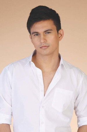 Cover image for Tom Rodriguez