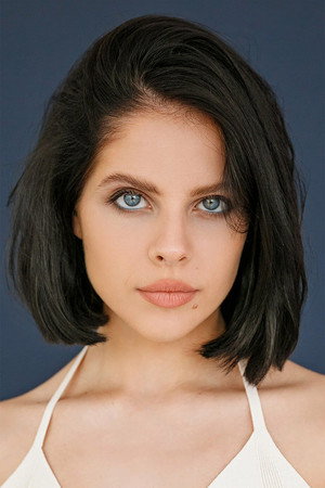 Cover image for Ангелина Пахомова