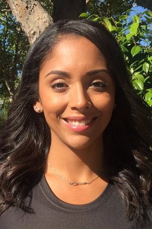 Cover image for Alyana Gomez