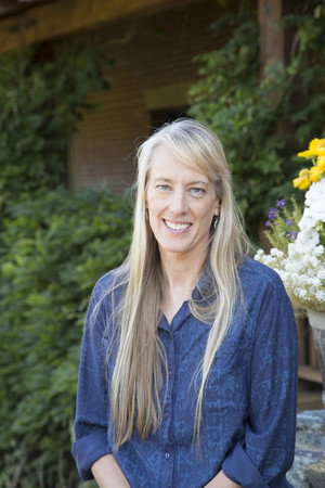 Cover image for Gwendolyn Yates Whittle
