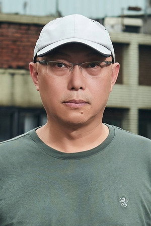 Cover image for Danny Deng