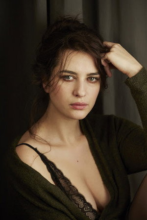 Cover image for Juliette Cardinski