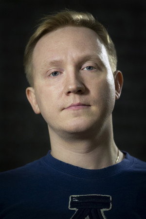 Cover image for Артем Мазунов