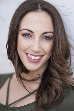 Cover image for Nicole Marines