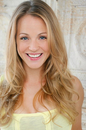 Cover image for Amanda Clayton