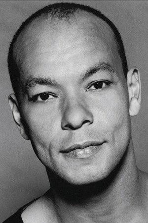 Cover image for Roland Gift