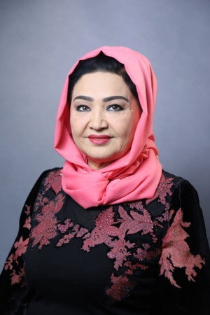 Cover image for Rano Yarasheva
