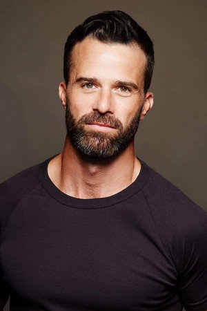 Cover image for Charlie Clausen