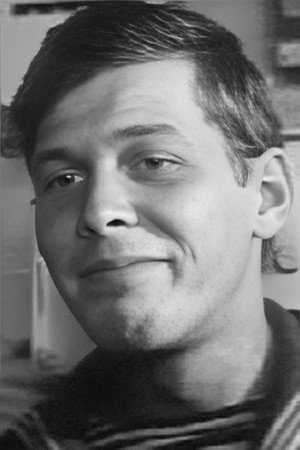 Cover image for Анатолий Иванов