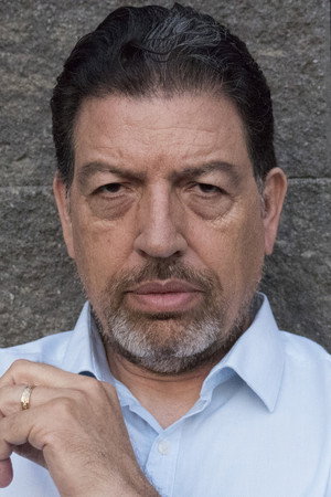 Cover image for Louis Arcella