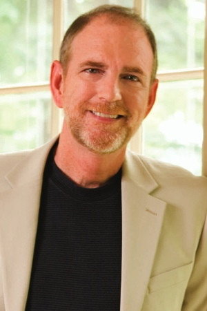 Cover image for Tim Russell