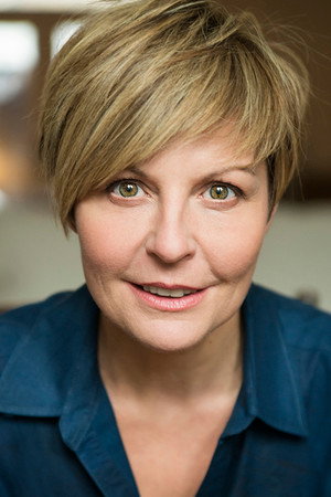 Cover image for Marie-Chantal Perron
