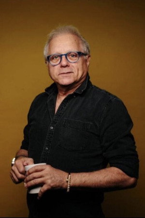 Cover image for Orlando Urdaneta